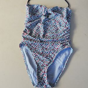 J. Crew Blue Red Floral Swimsuit One Piece SZ 8 Women's Chic Colorful